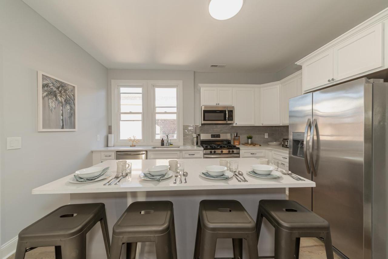 Urban Oasis In Beautiful East Rock Free Parking Yale Adjasent Apartment