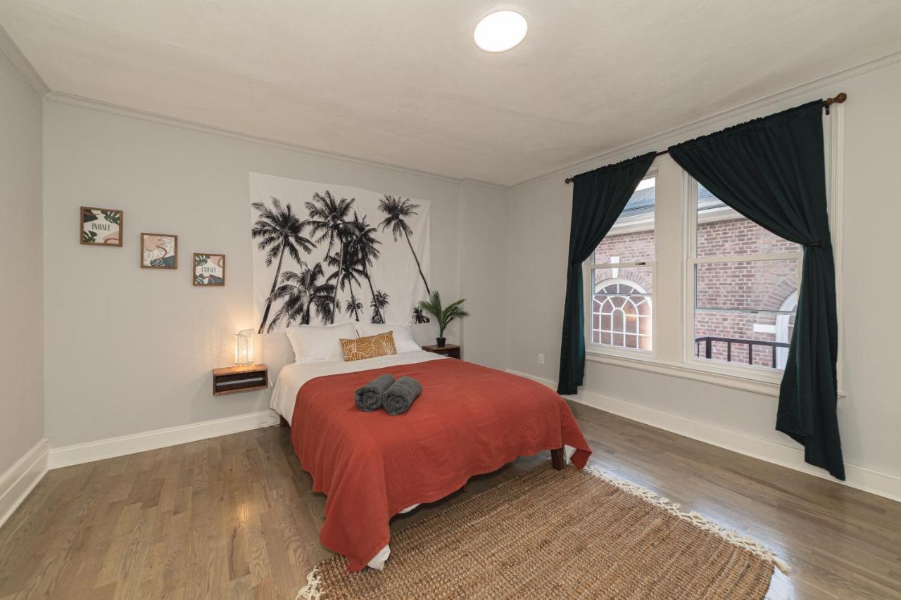 Urban Oasis In Beautiful East Rock Free Parking Yale Adjasent Apartment